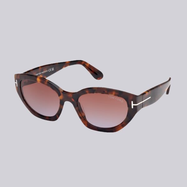 Tom-Ford-Sun-Penny-TF1086_52F-Tortoise_5519